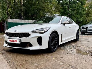 2021 Kia Stinger I Рестайлинг, белый, 2800000 рублей, вид 2