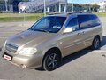 2004 Kia Carnival I Рестайлинг, бежевый, 620000 рублей