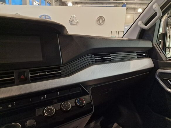 2024 Dongfeng K33, белый, 3850000 рублей - вид 21