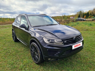 2017 Volkswagen Touareg II Рестайлинг, чёрный, 3900000 рублей, вид 1