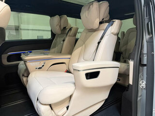 2026 Mercedes-Benz V-Класс Long 300 d длинный III (W447) Рестайлинг 2, чёрный, 15100000 рублей, вид 4