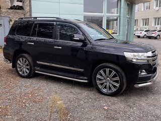 2015 Toyota Land Cruiser 200 Series Рестайлинг 2, чёрный, 6500000 рублей, вид 1