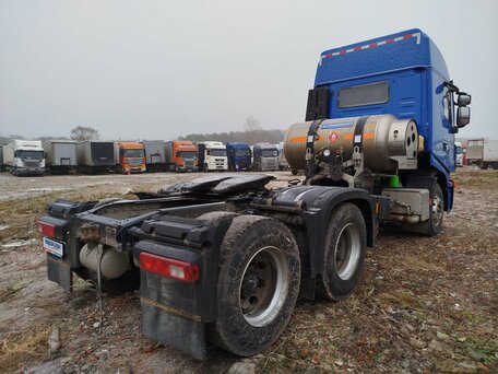 2023 IVECO-Hongyan 6x4 (CQ4256), синий, 3827200 рублей, вид 3