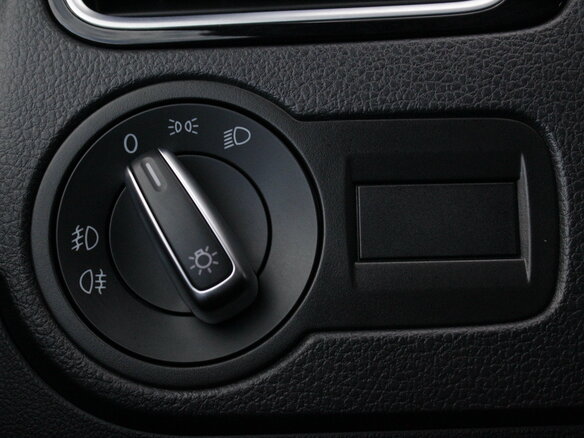2018 Volkswagen Polo V Рестайлинг, серебристый - вид 18