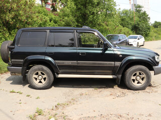 1995 Toyota Land Cruiser 80 Series Рестайлинг, зелёный, 2500000 рублей, вид 5