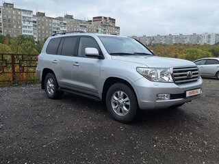 2009 Toyota Land Cruiser 200 Series, серебристый, 3500000 рублей, вид 4