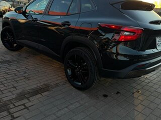 2024 Chevrolet Trax II, чёрный, 2100000 рублей, вид 5