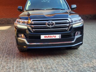 2017 Toyota Land Cruiser 200 Series Рестайлинг 2, чёрный, 6950000 рублей, вид 2