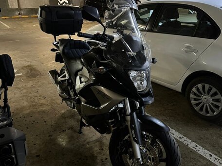 2011 Honda VFR 800X (Crossrunner), чёрный, 660000 рублей, вид 1