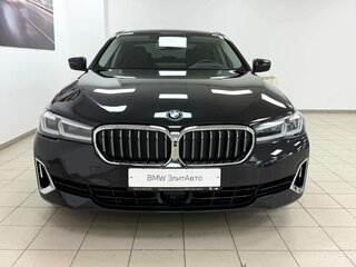 2021 BMW 5 серии 520i VII (G30/G31/G38) Рестайлинг, чёрный, 4745000 рублей, вид 4
