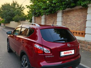 2010 Nissan Qashqai I Рестайлинг, пурпурный, 1450000 рублей, вид 4