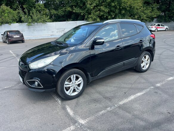 2013 Hyundai ix35 I, чёрный, 1250000 рублей