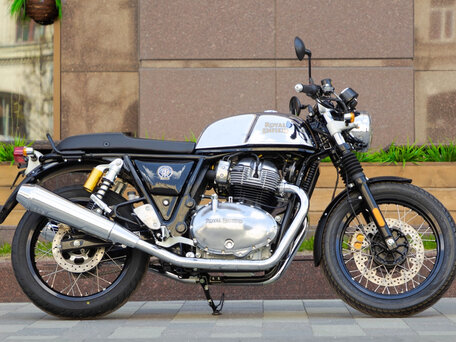2025 Royal Enfield Continental GT, чёрный, 737000 рублей, вид 5