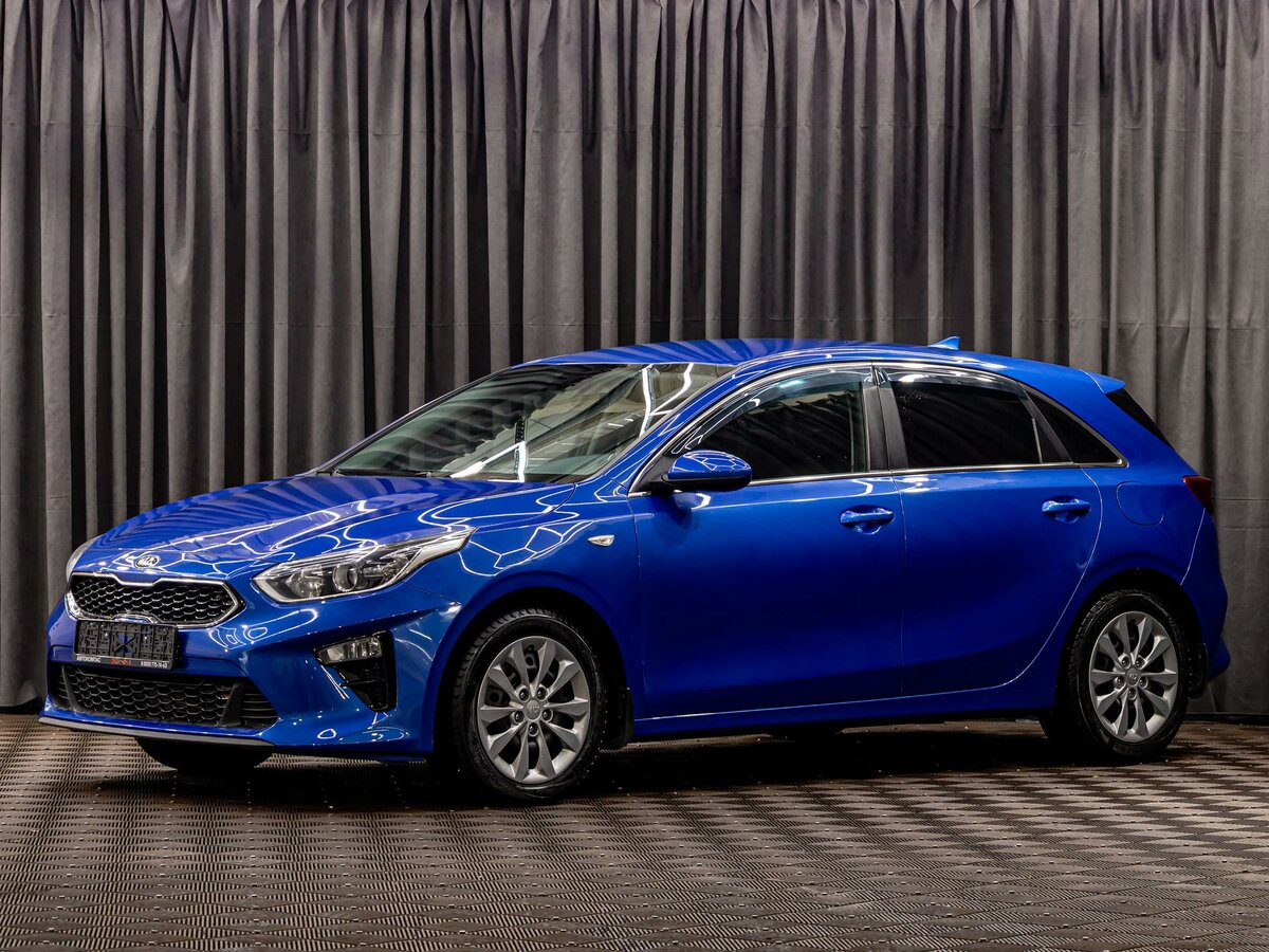 Открыть фотографии: Kia Ceed III