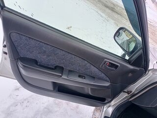 2001 Toyota Carina VII (T210), серебристый, 460000 рублей, вид 5