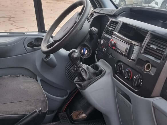 2014 Ford Transit, серебристый, 920000 рублей