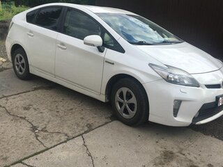 2012 Toyota Prius III Рестайлинг (XW30), белый, 1360000 рублей, вид 3