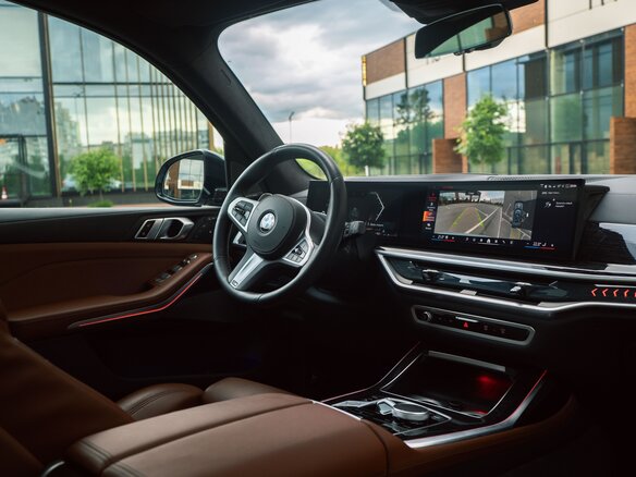 2025 BMW X7 40d I (G07) Рестайлинг, серый - вид 12