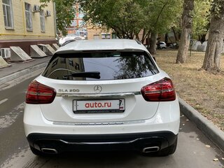 2019 Mercedes-Benz GLA 200 I (X156) Рестайлинг, белый, 2550000 рублей, вид 3