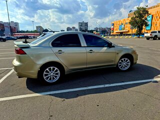 2008 Mitsubishi Lancer X, бежевый, 795000 рублей, вид 3