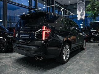 2022 Chevrolet Tahoe V, чёрный, 8800000 рублей, вид 4