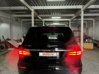 2013 Mercedes-Benz GL-Класс 500 II (X166), чёрный, 3100000 рублей, вид 4