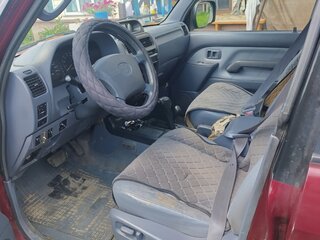 1998 Toyota Land Cruiser Prado 90 Series, серебристый, 750000 рублей, вид 3