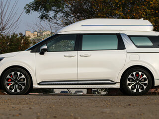 2022 Kia Carnival IV, белый, 3990000 рублей, вид 2