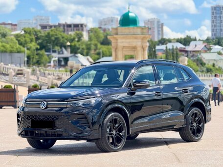 2026 Volkswagen Tiguan L Pro III (China Market), чёрный, 4810000 рублей, вид 3