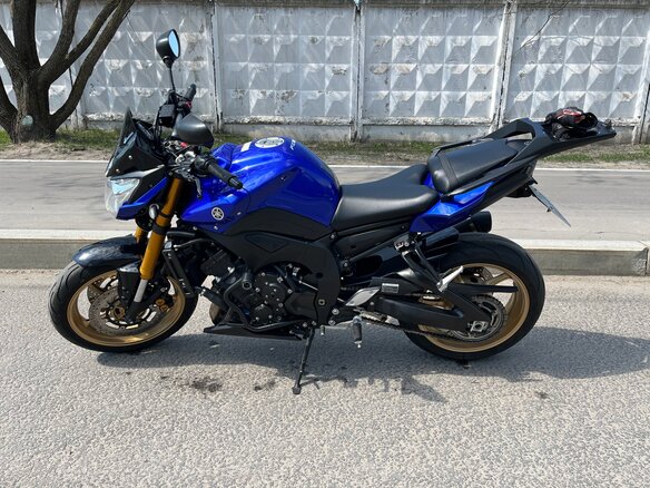 2010 Yamaha FZ8, синий, 680000 рублей - вид 2