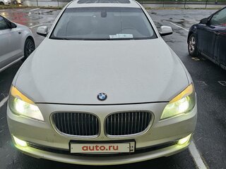 2009 BMW 7 серии Long 740Li V (F01/F02/F04), белый, 1500000 рублей, вид 2