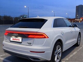 2019 Audi Q8 45 TDI I (4M), белый, 6300000 рублей, вид 5