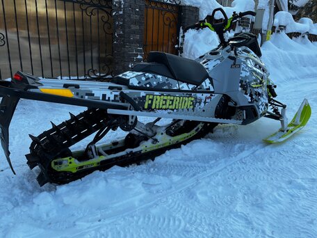 2014 BRP Ski-Doo Freeride, серебристый, 950000 рублей, вид 2