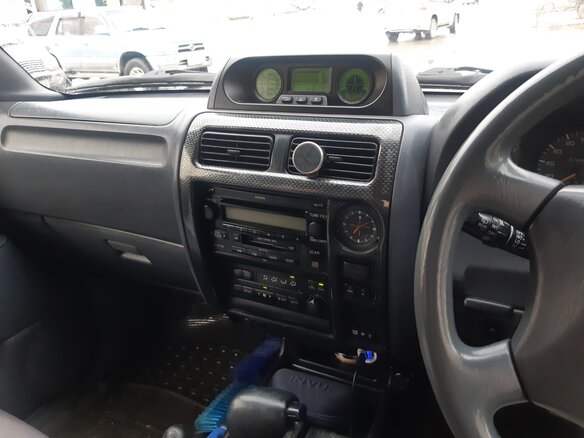 1999 Toyota Land Cruiser Prado 90 Series, серебристый, 1200000 рублей - вид 4