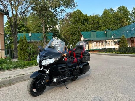 2006 Honda GL 1800 Gold Wing, чёрный, 950000 рублей, вид 3