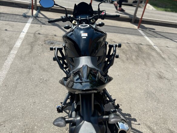 2023 Suzuki GSX-S 750, чёрный, 1000000 рублей - вид 9