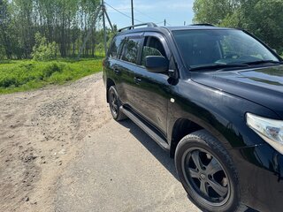 2010 Toyota Land Cruiser 200 Series, чёрный, 2900000 рублей, вид 3