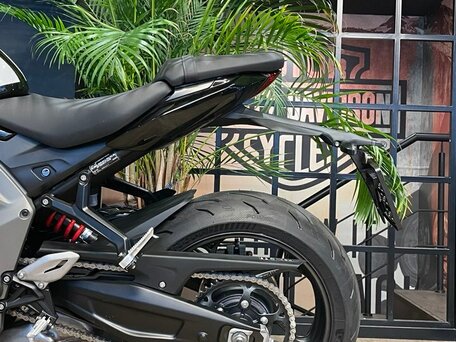2025 Triumph Daytona 660, белый, 1150000 рублей, вид 3