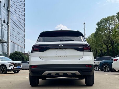 2021 Volkswagen T-Cross I (China Market), белый, 1950000 рублей, вид 5