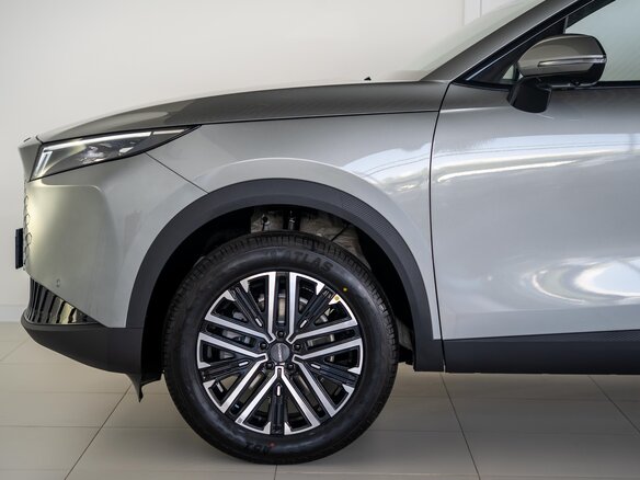 2026 Omoda C7, серебристый, 3099000 рублей - вид 37