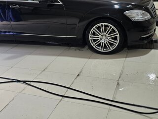 2011 Mercedes-Benz S-Класс 350 Long V (W221) Рестайлинг, чёрный, 2000000 рублей, вид 4