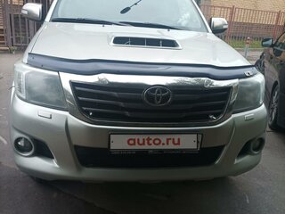 2014 Toyota Hilux VII Рестайлинг, серебристый, 2250000 рублей, вид 3