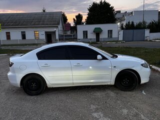 2008 Mazda 3 I (BK) Рестайлинг, белый, 420000 рублей, вид 4