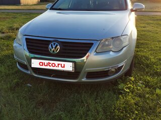 2005 Volkswagen Passat B6, серебристый, 575000 рублей, вид 2
