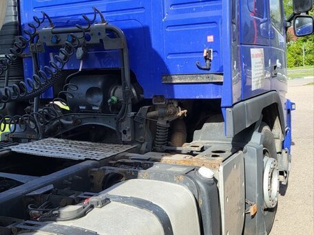 2014 Volvo FM, синий, 4500000 рублей, вид 2