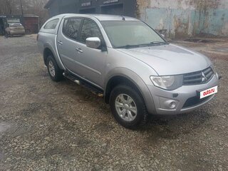 2011 Mitsubishi L200 IV, серебристый, 1340000 рублей, вид 1