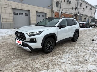 2023 Toyota RAV4 V (XA50), белый, 4500000 рублей, вид 1