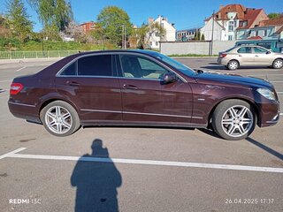 2009 Mercedes-Benz E-Класс 250 5G-Tronic IV (W212, S212, C207), коричневый, 1470000 рублей, вид 4