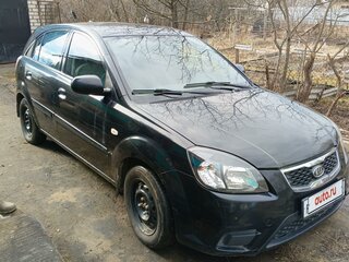 2011 Kia Rio II Рестайлинг, чёрный, 700000 рублей, вид 3
