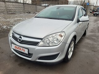 2012 Opel Astra H Рестайлинг, серебристый, 835000 рублей, вид 1